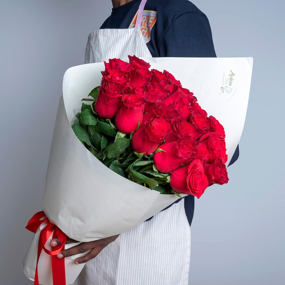 25 Red Roses-151, Flowers Dubai, United Arab Emirates, buy at a price ...