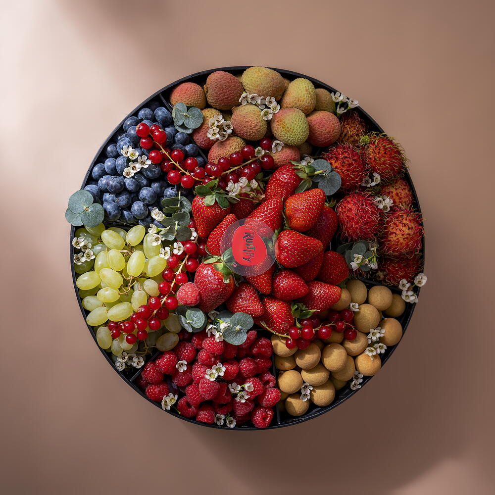 Seasonal Luxe Exotic Fruit Box, Delicious Sets Dubai, United Arab ...