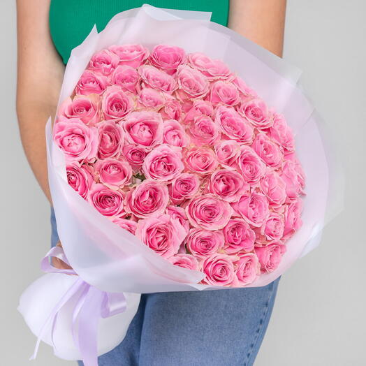 51 trandafiri roz 50 cm