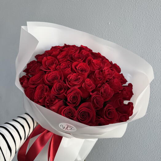 2 Dozen red roses