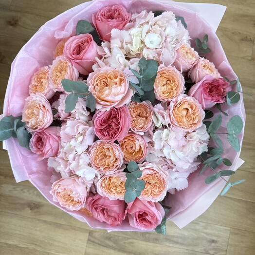 Rose and hortenzie
