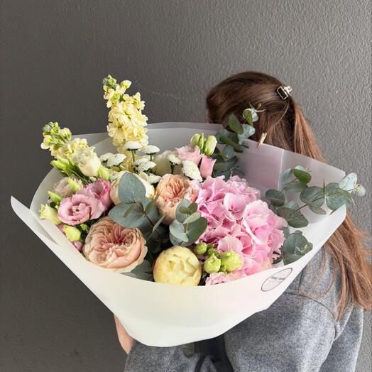 Summer bouquet with hydrangea