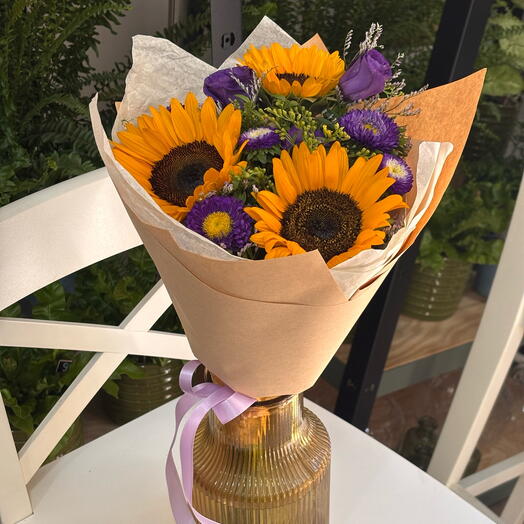 Sunny violet