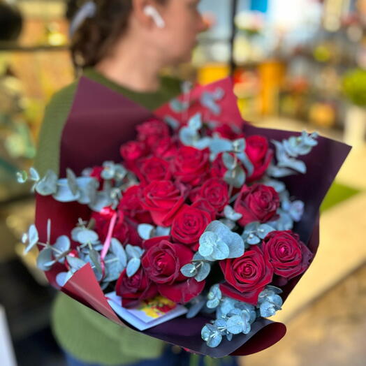 21 red roses
