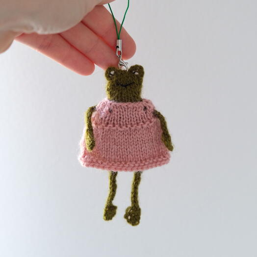 Frog in a dress