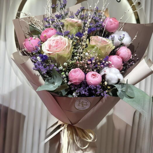 Amelia flower bouquet