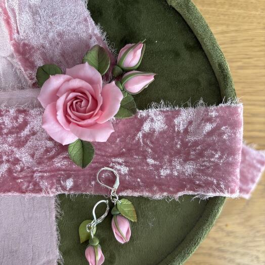 Pink little roses