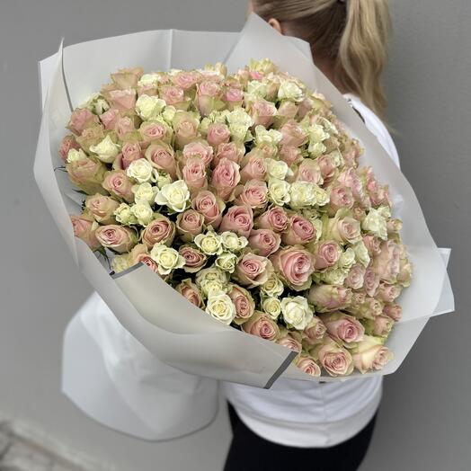 Bouquet of 101 Pink Attena roses