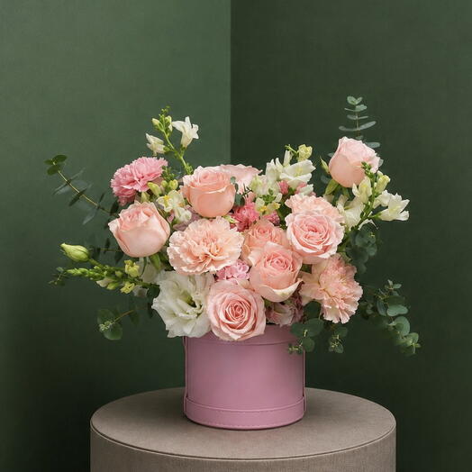 Blooming Romance Hat Box