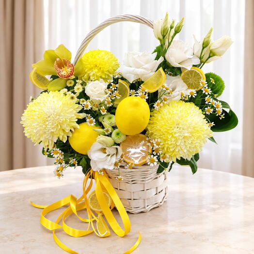Limoncello Flower Basket with Natural Lemons