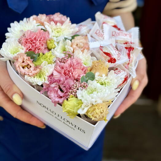 🍬 Rafaello Flower Box