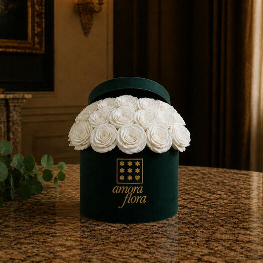 Amora Flora Pure Ivory Rose Box — Small