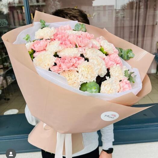 Joy of Life bouquet with carnations