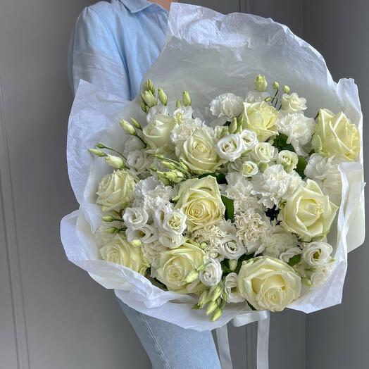 Bouquet "Snow-White Magic"
