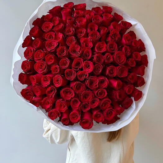 101 Red roses