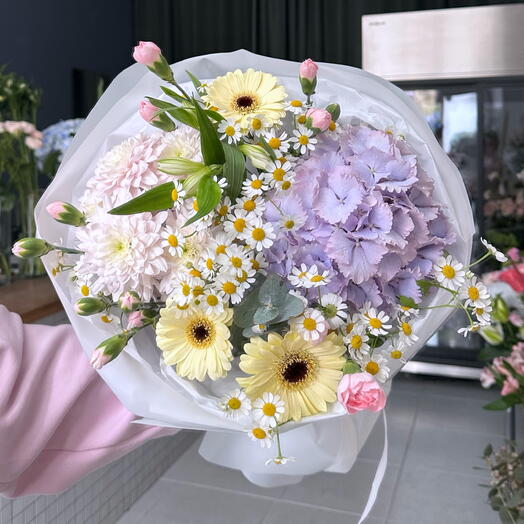 Bouquet with a lavender hydrangea