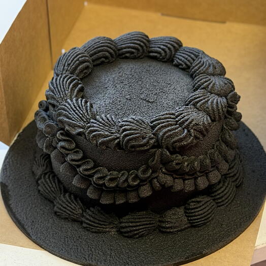 Bento cake with Lambeth-style decoration