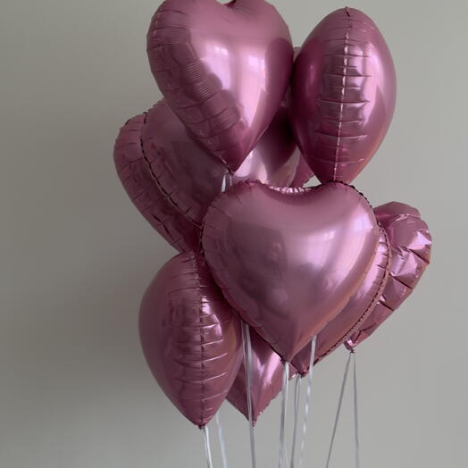 7 rose hearts
