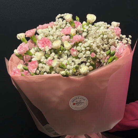 🌸 Mia - delicate Bouquet of Pink Spray Carnations and Snow-White Gypsophila
