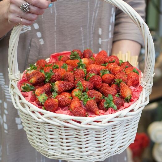 Strawberry basket