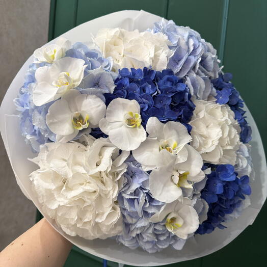 Hydrangeas with orchids