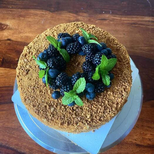 Honey cake