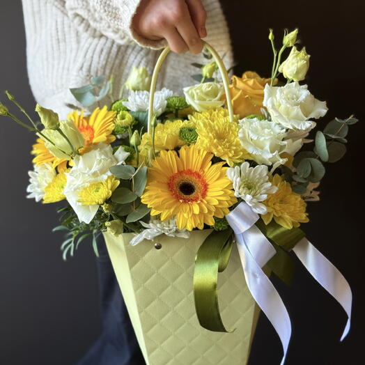 Bag with flowers 1