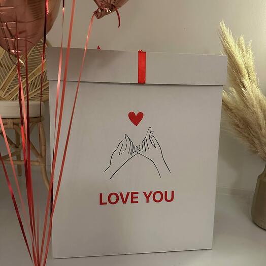 White balloon box