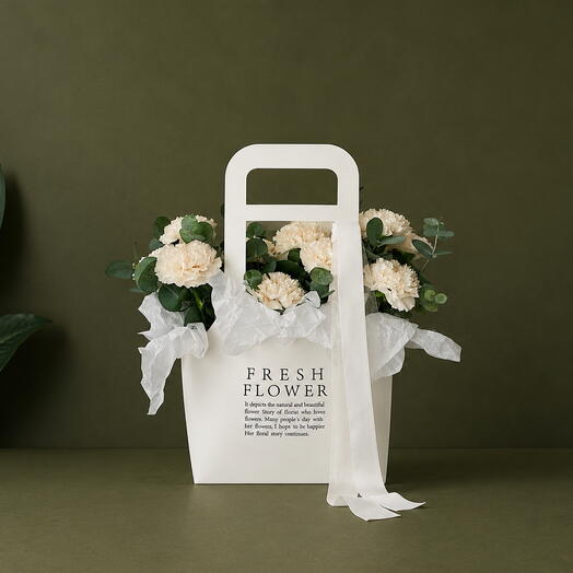 Ivory Carnation Bloom Gift Bag