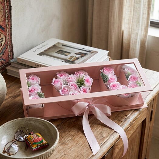 Elegant Box of 19 Pink Roses – A Perfect Gift