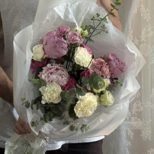 Bouquet 267 - peonies and garden roses 🤍