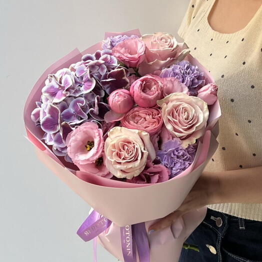 purple hydrangea, pink Silva, small lisianthus