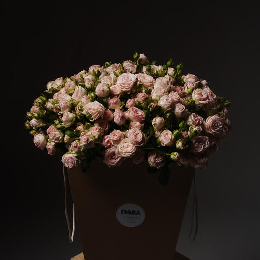 Mini roses light pink