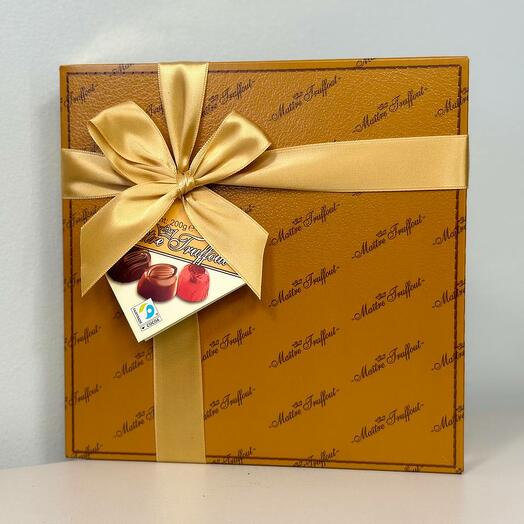 Kallile Box of Chocolates