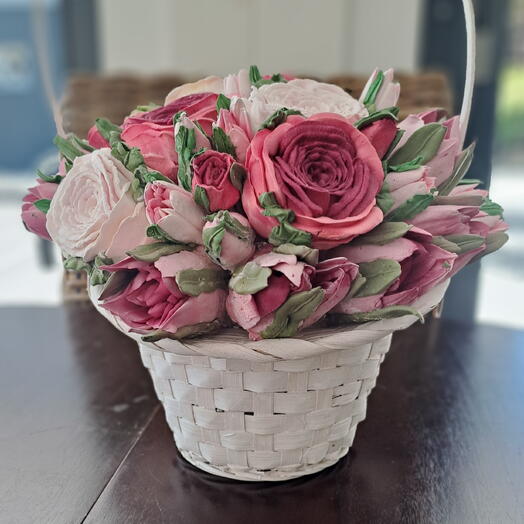 Sweet flower basket