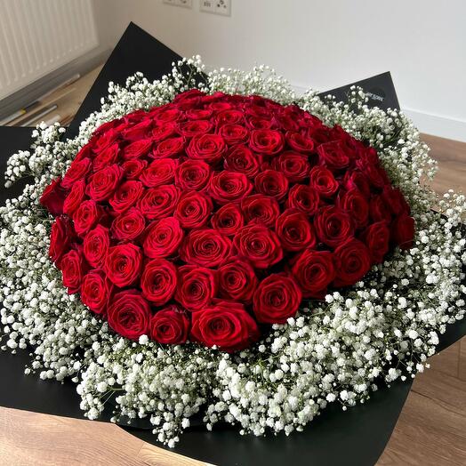 Bouquet "100 Roses and Baby's Breath"