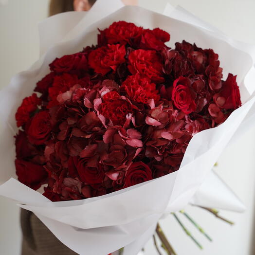 Red Love M