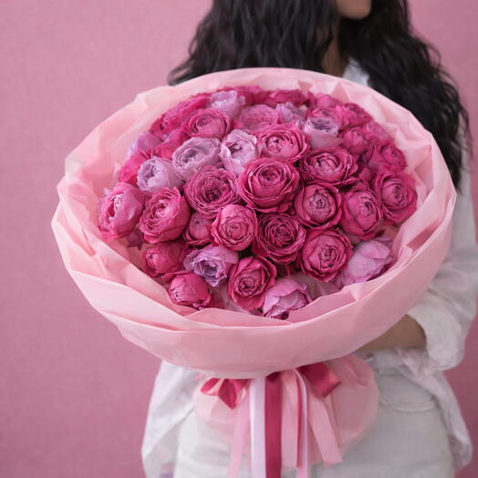 🌹 Mixed bouquet of spray peony roses
