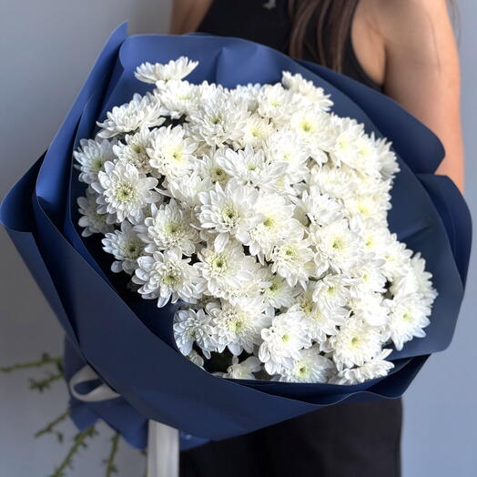 Chrysanthemum Bouquet «Silent Night»