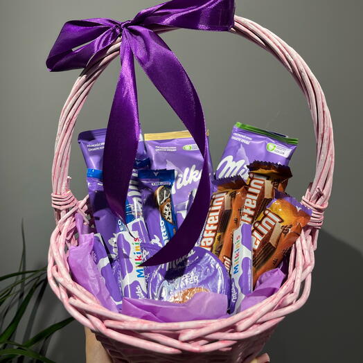 Milka Basket Sweets in a basket