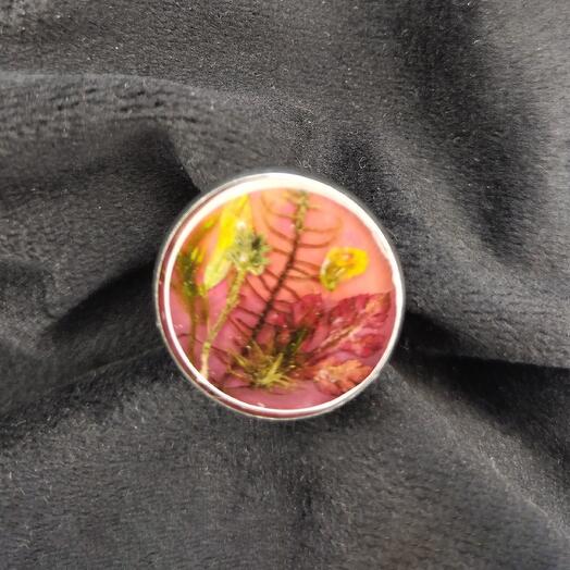 A ring with flowers