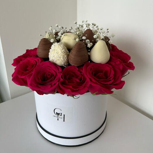 Roses   Chocolate-Covered Strawberries Gif
