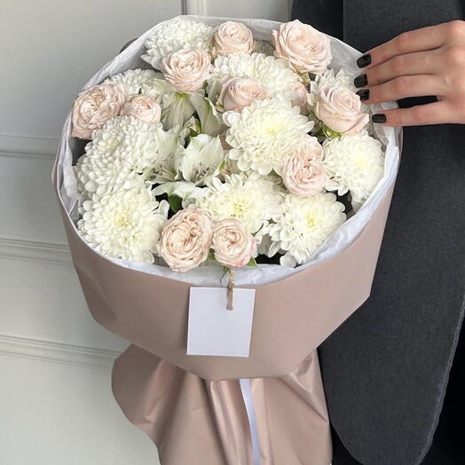 Round eurobucket in soft colors