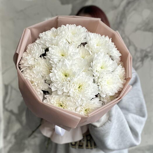 Комплимент из кустовых хризантем сорта Алтай