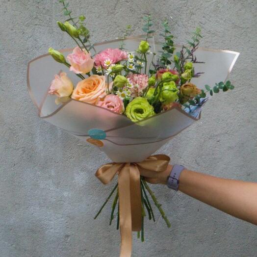 Simplicity Bouquet with Roses and Lisianthus buket, Beograd