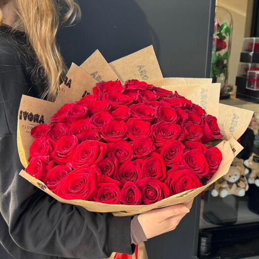 Roses "Red Naomi" 51 psc
