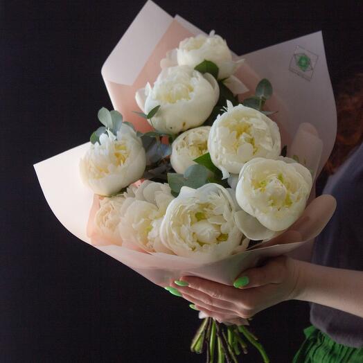 Tender Peony Bouquet