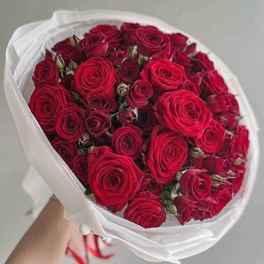 🌹Bouquet of mixed red roses