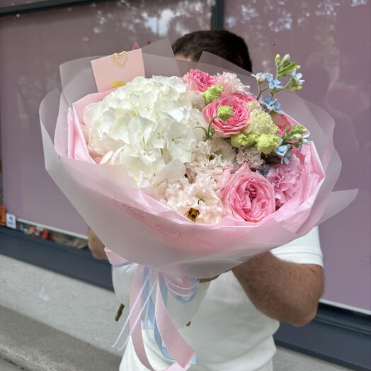 Mix with a white hydrangea.