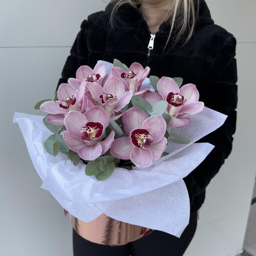 Box with orchids ‘ Elegant
